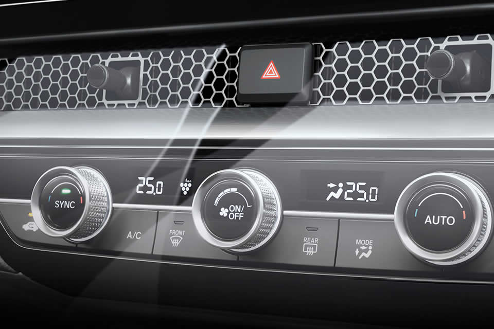 Automatic air-conditioner dual zone control