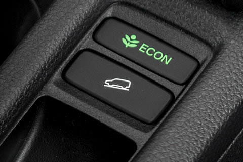 ECON mode button for improve fuel efficiency and Hill Descent Control enables greater control on low-grip surfaces and steep descents.