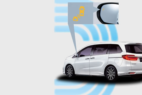 Blind Spot Information alerts the driver with beeping sound and indicator will appear on the outside door mirror when a vehicle adjacent to the vehicle to prevent collision when switching lane