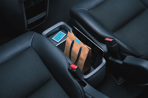Centre console storage