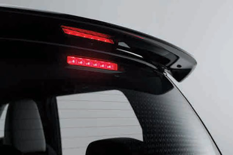 <strong>Rear Hatch Spoiler</strong><br>A subtle design detail that adds a sporty finishing touch.