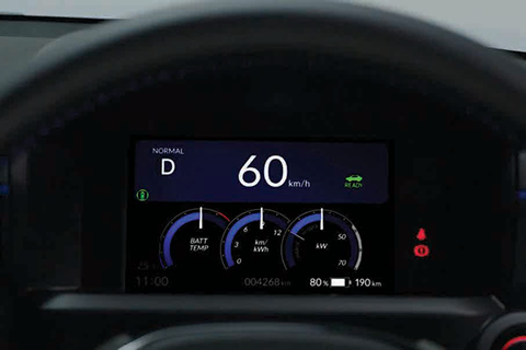<strong>Horizontal Instrument Panel</strong><br />A wide, horizontal layout improves visibility and integrates the triple-gauge cluster with ambient illumination.
