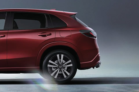 <strong>Power Tailgate with Hands-free Access</strong><br>Easy access when your hands are full.